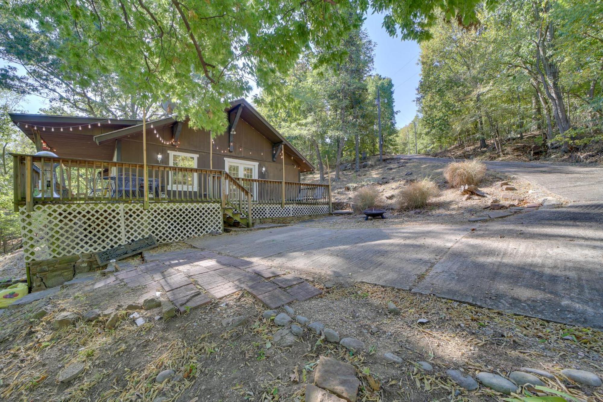 Secluded Vian Retreat Close To Tenkiller Lake 外观 照片